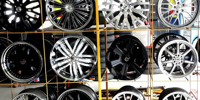 Cara Memilih Velg Replika Vs Velg Original Panduan Komprehensif Untuk Penggemar Otomotif