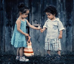 Tips Menghadapi Anak Yang Selalu Ingin Menang Sendiri Membangun Karakter Kompetitif Yang Sehat